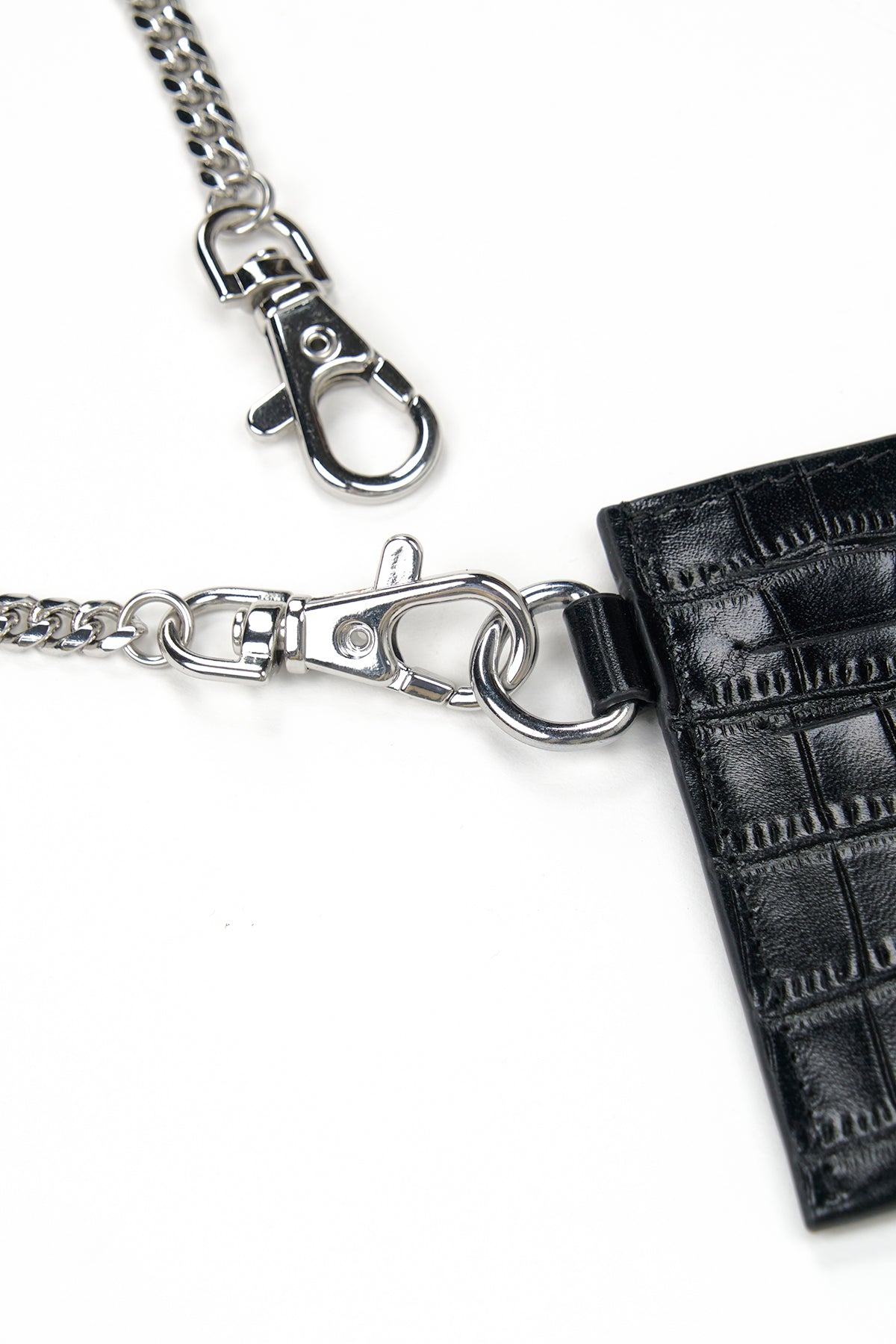 CHAIN-WALLET-BLACK_3_2048x2048.jpg